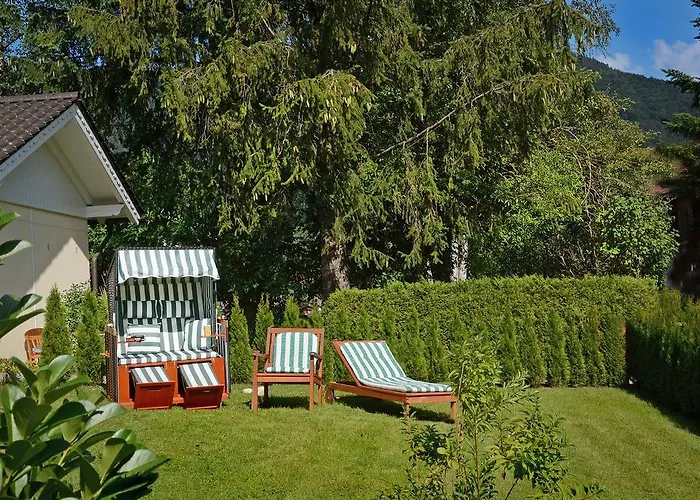 Apartment Am Badezentrum *